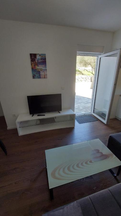 Apartment Navis