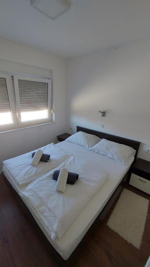 Apartment Navis